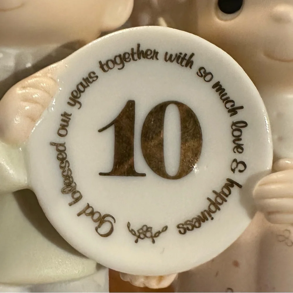 Precious Moments 10th Anniversary Cake Topper - Cream and Pink - Picture 5 of 16